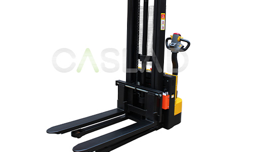 1.5T Fully Electrical Stacker with Adjustable Forks
